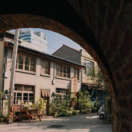 Hotel Loku. Tainan Exterior foto