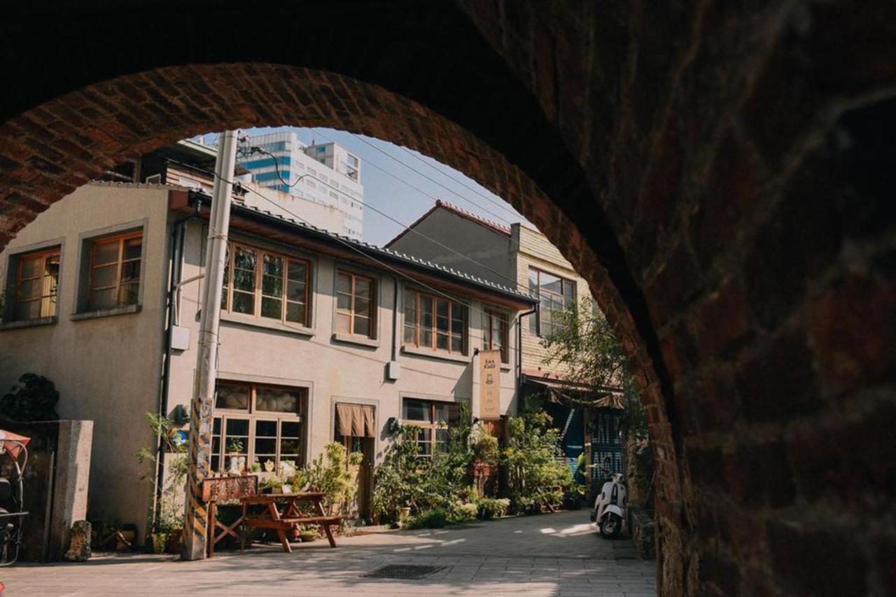 Hotel Loku. Tainan Exterior foto